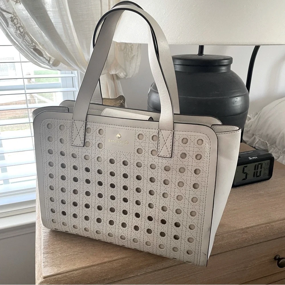 Kate Spade New York Patio Place Kimmie Fresh White Leather Tote Bag